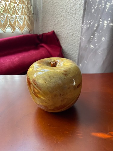 Pomme faïence émaillée - en,