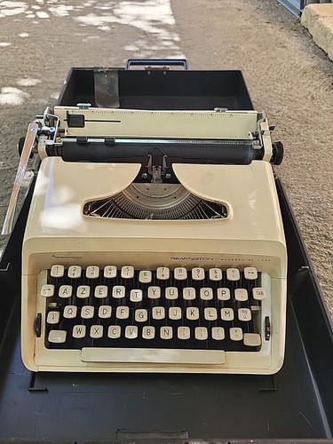 Machine écrire remington - écrire,