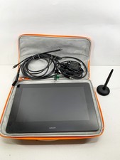 Wacom Cintiq Pro 13 Creative Pen Display with cover bag