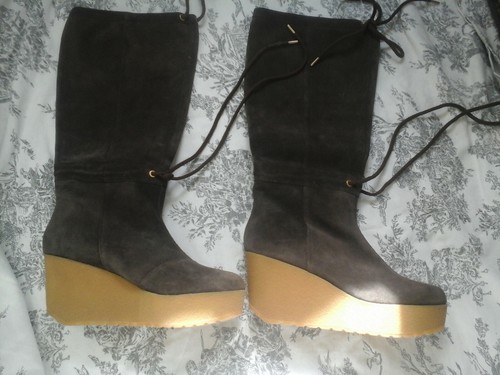 Neuf superbes bottes - superbes,