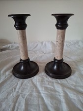 Paire de bougeoirs marbre