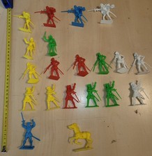 Lot 2O Chevaliers mousquetaire