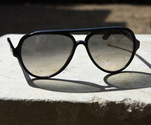 Paire lunettes soleil - paire, de