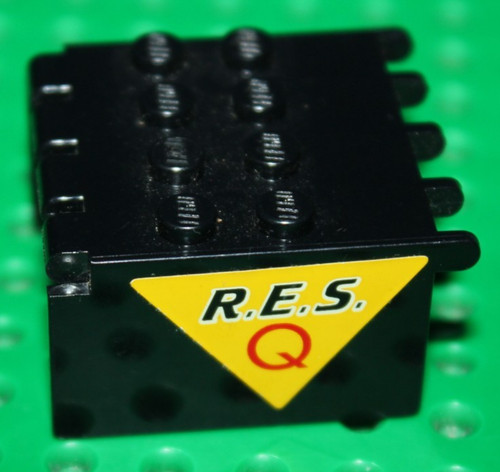 Lego black windscreen 4x4x2 - black,