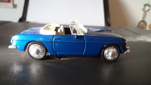 Miniature mgb - mgb, mg
