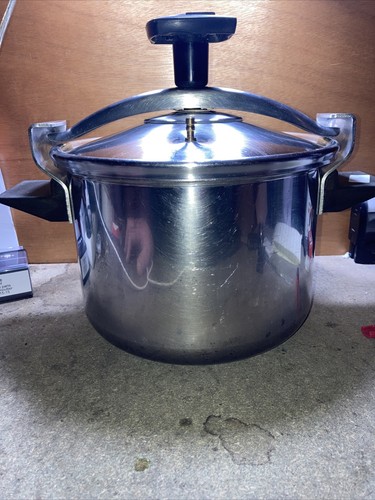 Cocotte minute seb - ,