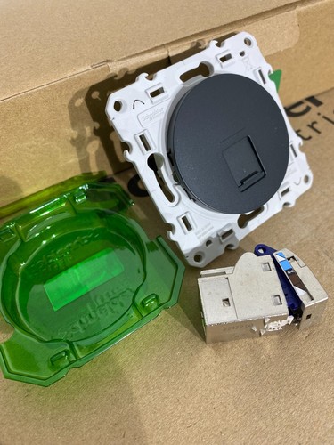 Schneider odace prise rj45 - schneider,