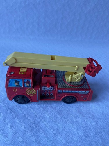 Camion pompier ancien en - camion,