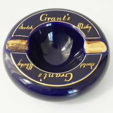 CENDRIER VINTAGE 1970 WHISKY GRANT'S EN CERAMIQUE BLEUE & DOREE 70S 1970S