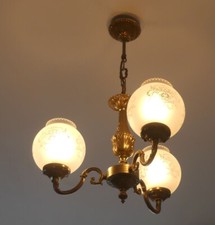 Lustre à 3 branches