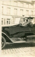 Photo card couple beautiful car fur coat trade plate to identify