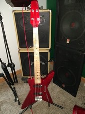 Short scale Bass Guitar - Busuyi