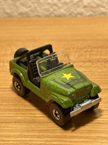 R342 hotwheels jeep cj - -,
