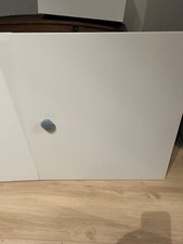 Portes blanches meuble BESTA 64/64 très bon état 