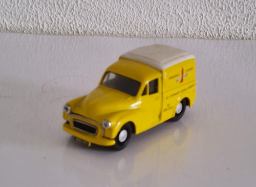 Voiture corgi morris - -,