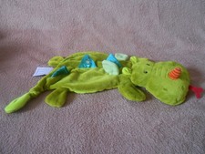 Doudou marionnette dragon