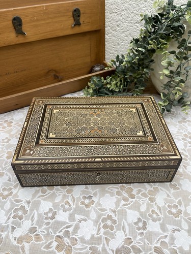 Grande boîte orientale - boîte,