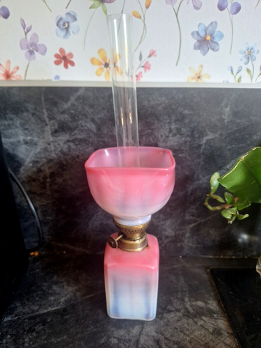 Ancienne lampe pétrole en - pétrole,