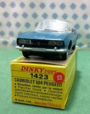 Vintage - Peugeot 504 Cabriolet - Dinky Toys 1423 - Made in France 1969
