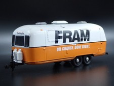 1971 AIRSTREAM Pays Yacht Double Essieu Remorque Camper 1:64 Diorama Modèle