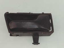 Poignee interieur avant droit