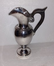 BELLE ET GRANDE CRUCHE A LAIT EN METAL ARGENTE. ANSE BOIS. NAPOLEON III