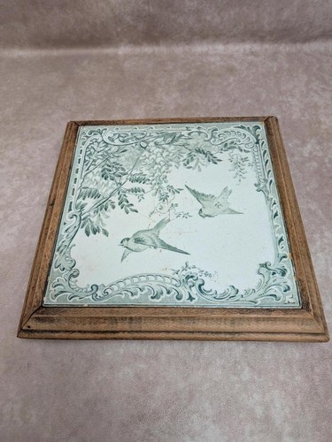 Dessous plat ancien terre - dessous, de