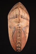 Anciennes Masques Pende DR