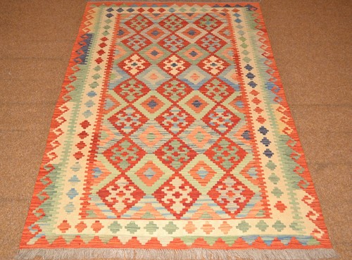 Tapis kilim oriental tissé - tapis,