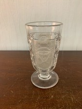 Verre à absinthe forme visage