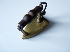 Antique Small Lace Iron (24341)