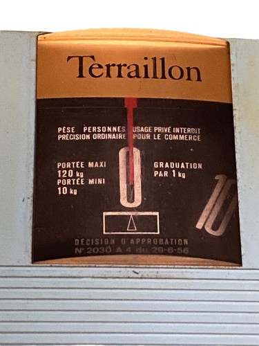 Ancien pèse personne - ancien,