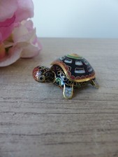 Petite boite tortue en émail