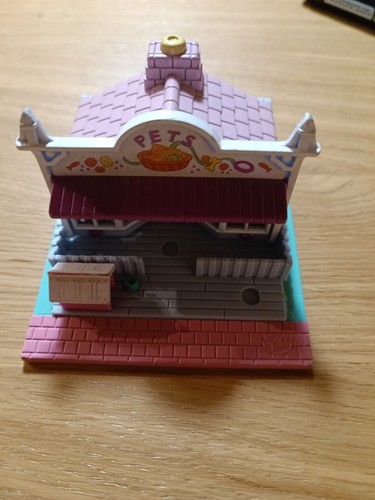 Olly pocket pet shop - olly,