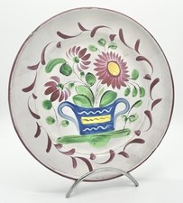 Assiette en faïence de KG