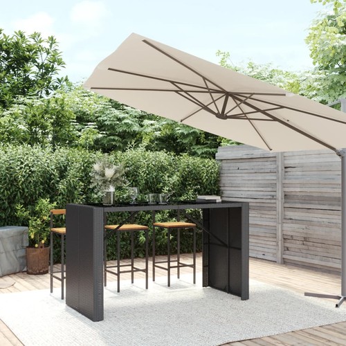 Table bar dessus en - table,