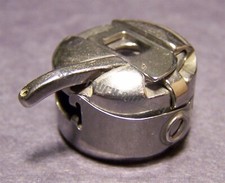 BOBBIN CASE Bernina 1004 1005