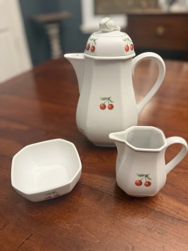 Villeroy boch cherry coffee - &,