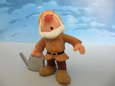 SNOW WHITE DISNEY FIGURE AND THE 7 BULLY DWARFS +/- 5.5cm - VARIANT F