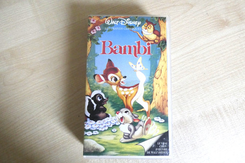 Bambi disney animé - ,