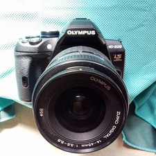 OLYMPUS E 620 Digital Single Lens Reflex Camera