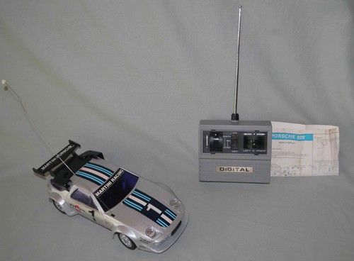 Ancien jouet radio commandé