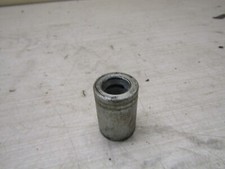 entretoise de roue avant