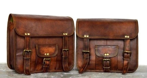 Pochette latérale moto côté