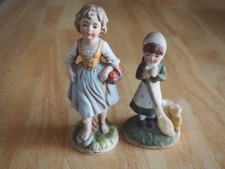 Figurine jeune fille en