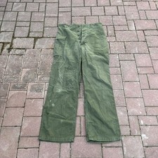 Pantalon de combat, treillis