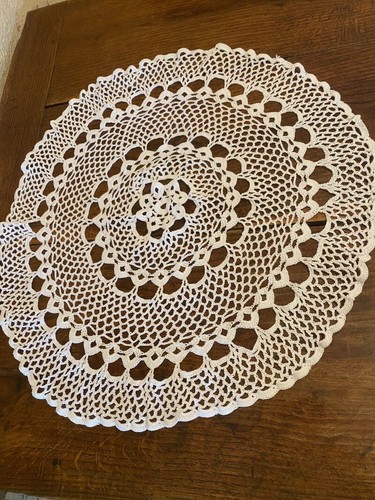 Napperon vintage rond - napperon, vintage,