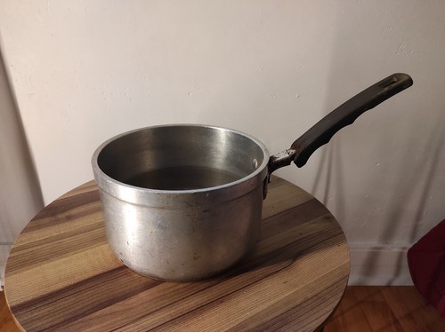 Petite casserole alu - , a