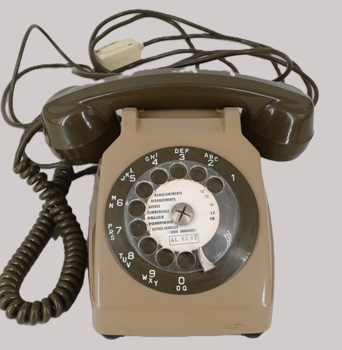 Ancien téléphone cadran - ancien,
