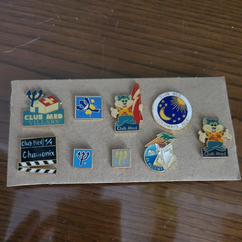 Lot pins club - lot,